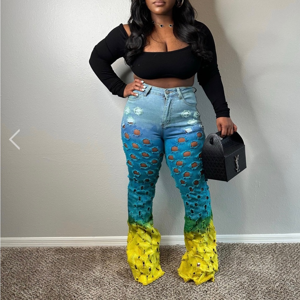JEANS - Picture 3 of 6